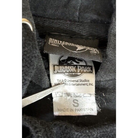 Vintage Universal Studios Jurassic Park Ride Embroidered Black Hoodie Size Small - Picture 11 of 13